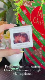 Custom Lenticular Portrait Card | Blink & See Them “Come Alive” – Your Exclusive Dynamic Memory, Just One Design Away!